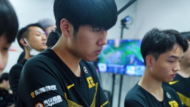 用来描述这 用来描述这