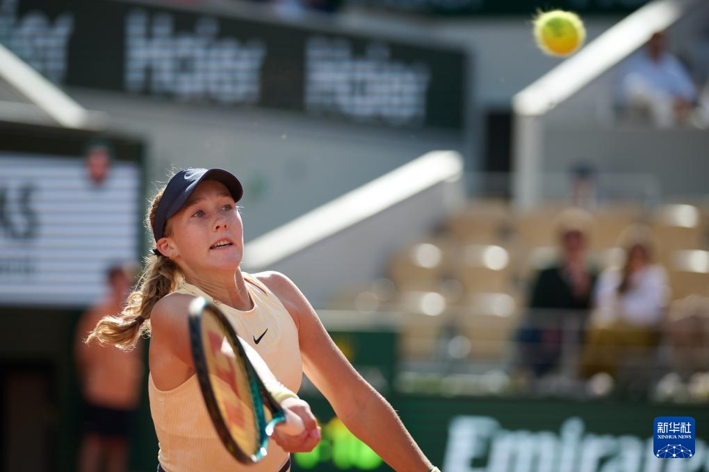 湖人接近一 湖人接近一