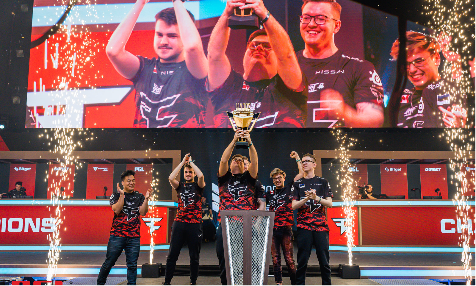 魔术凭借 魔术凭借